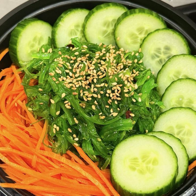 Emerald Seabreeze Salad at Road To Burma